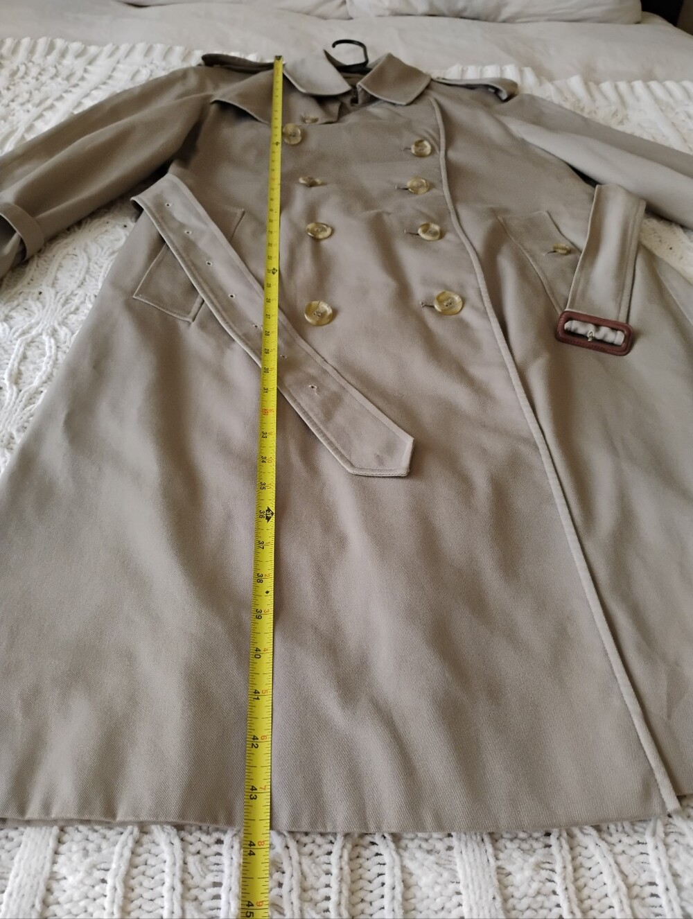Vintage Burberry Trench Coat, With Nova Check Lining - Picture 11 of 12